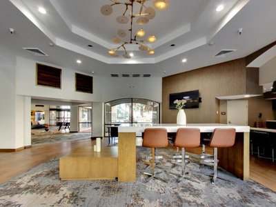 Resident Lounge | Sunrise Station in Rancho Cordova