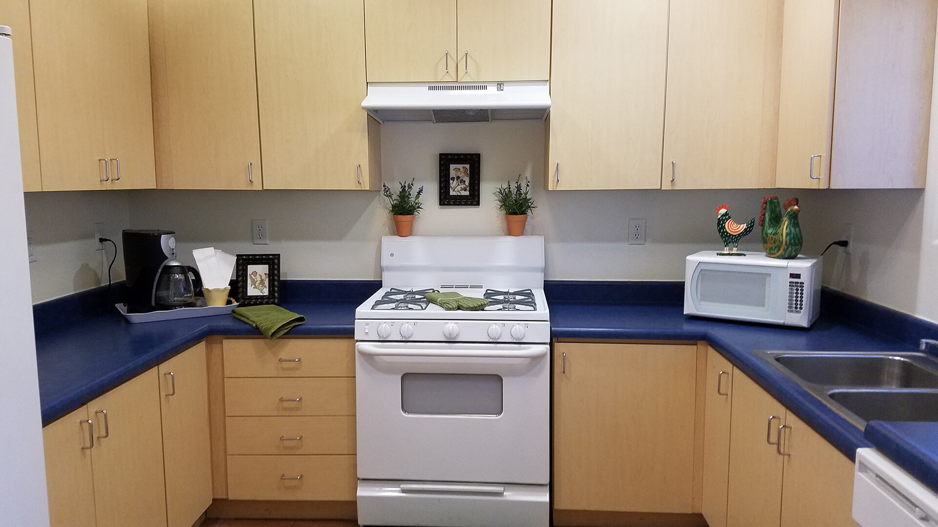 Hearthstone Village Apartments Amenities