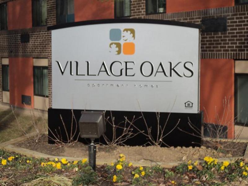 Village Oaks Apartment Photos in Catonsville, MD
