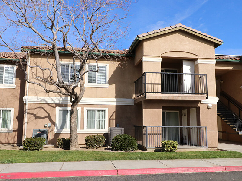 Apartment Exterior | Belmont Meadows