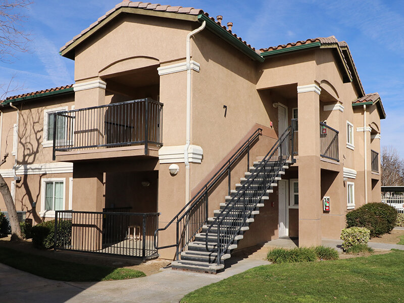 Apartment Property | Belmont Meadows