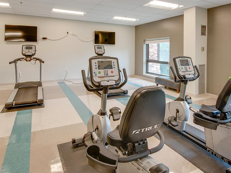 Gym | Lakeview Apartments