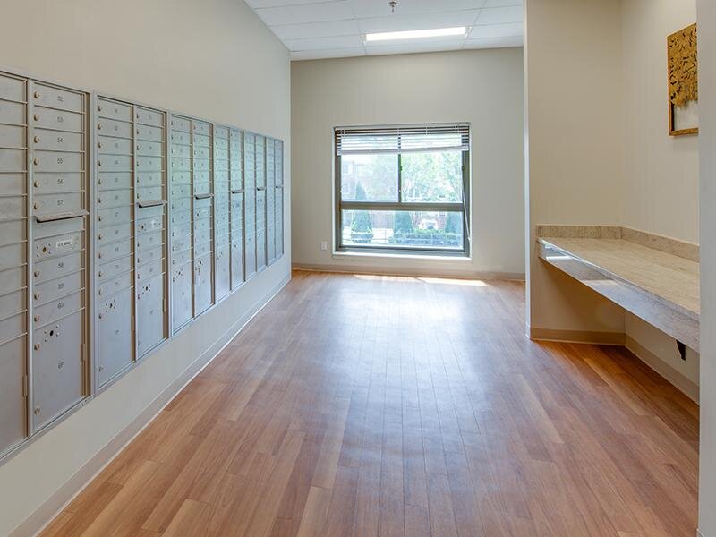 Lockers | Lakeview Apartments
