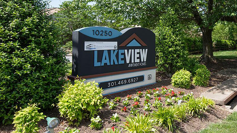Lakeview Apartments