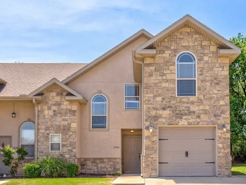Townhome Exterior | 15th Place Townhomes in Rogers, AR