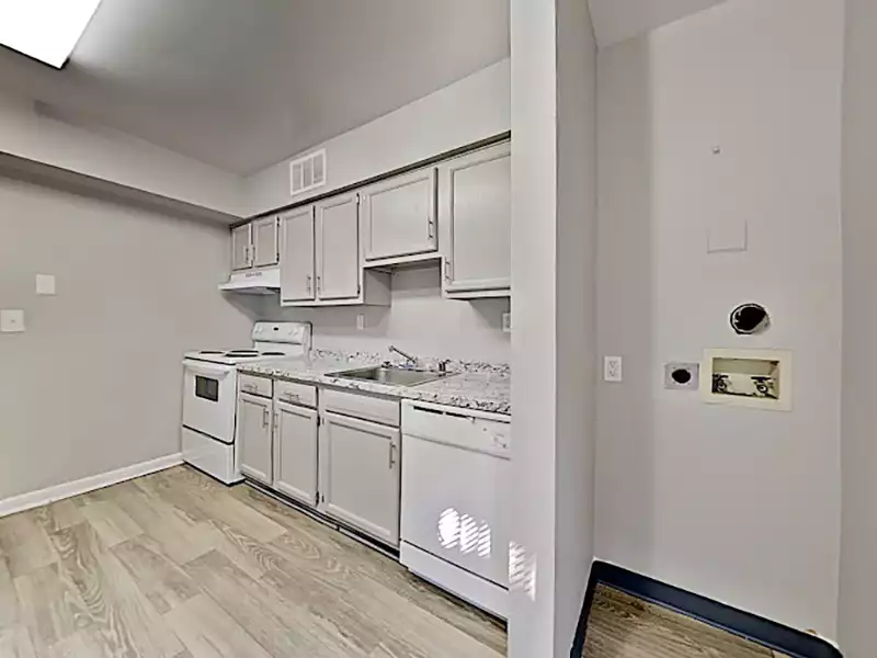 Fully Equipped Kitchen | Maple Valley Apartments