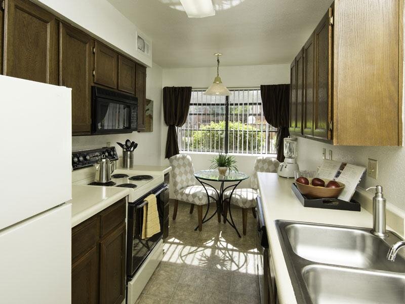 Woodstream Village Apartments Mesa, AZ