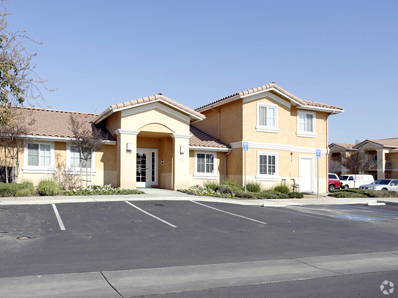 Exterior View | Park View Village