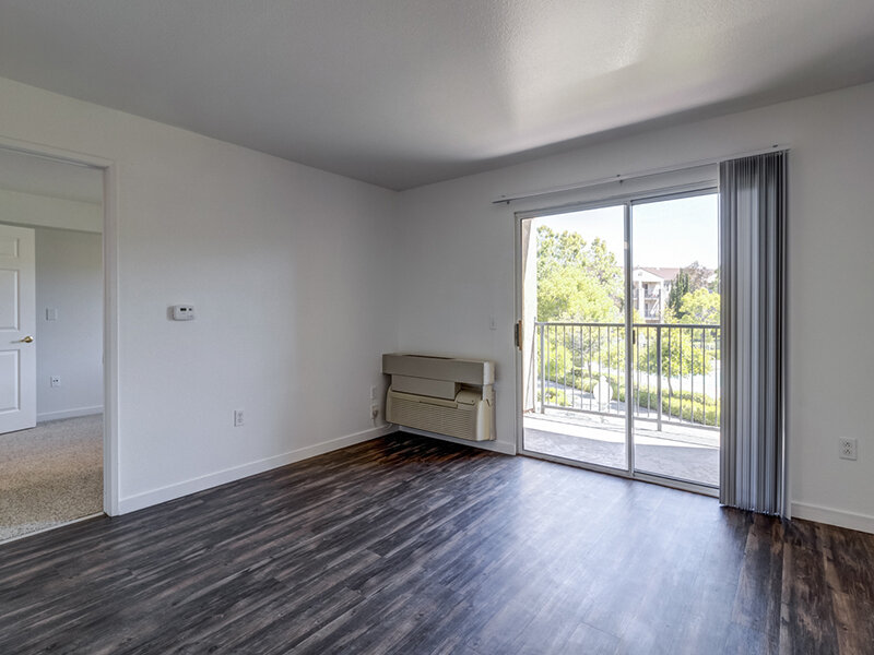 Living Room | Bay View Vista Senior Living Apartments