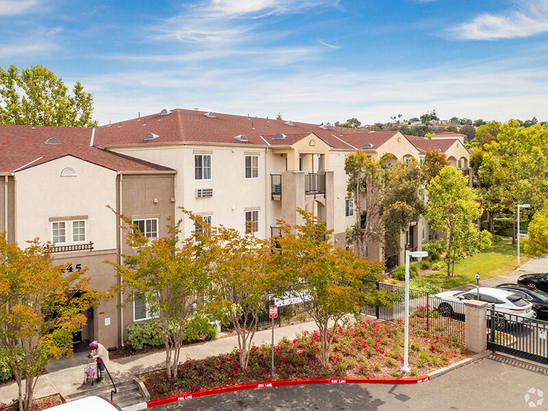 Apartment Exterior | Bay View Vista Senior Living