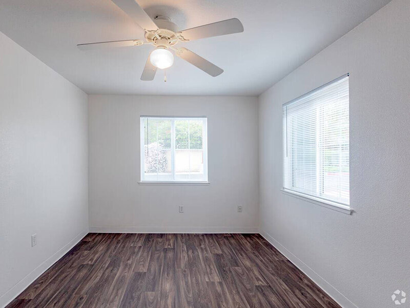 Renovated Bedroom | Summercrest Villas