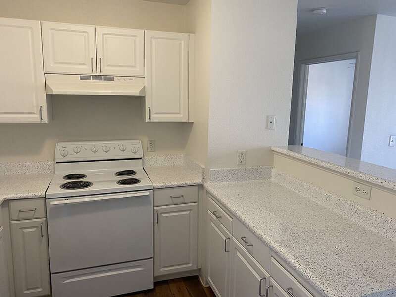 Kitchen Appliances | Summercrest Villas