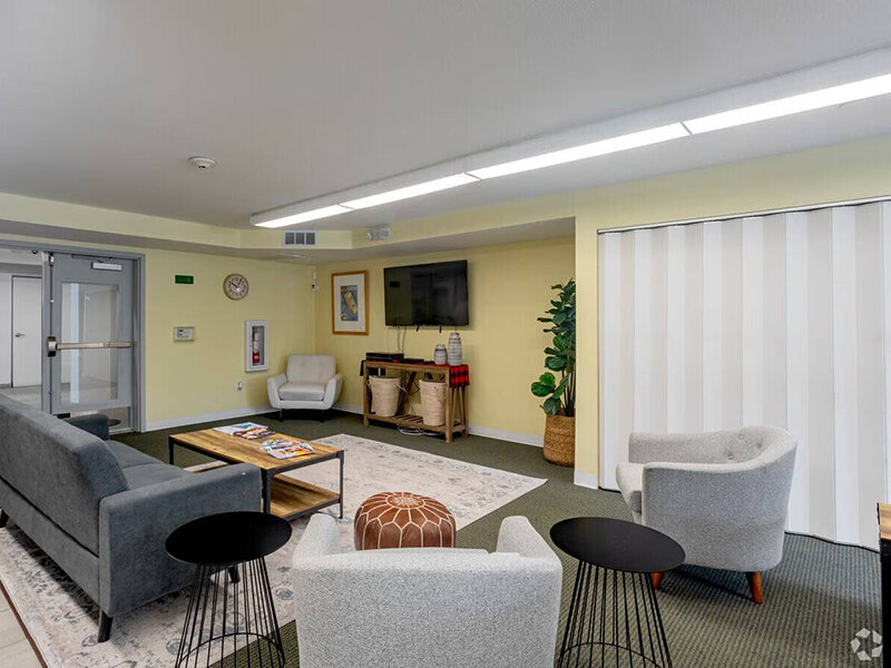 Clubhouse Lounge | Summercrest Villas