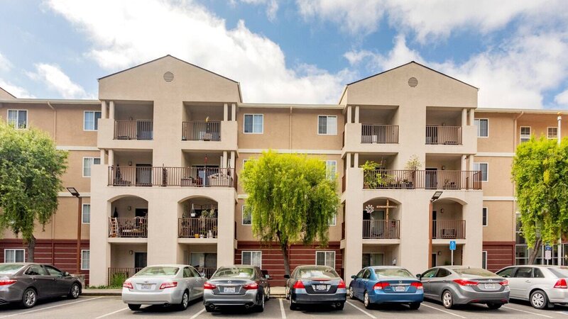 Summercrest Villas Apartments