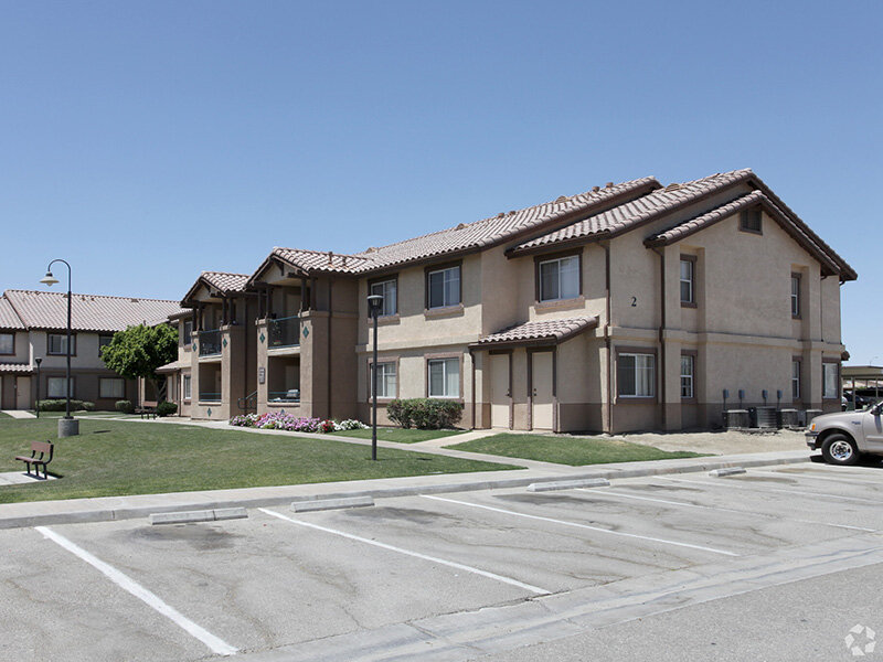 Exterior View | Las Palmas II