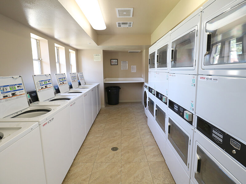 Laundry Room | El Jardin