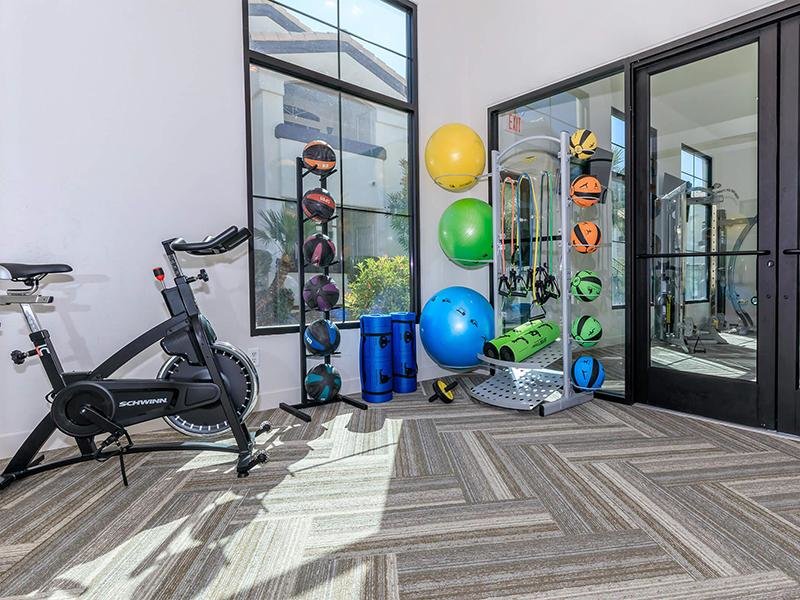 Community Fitness Center | Pinnacle Heights Tucson Apartments 