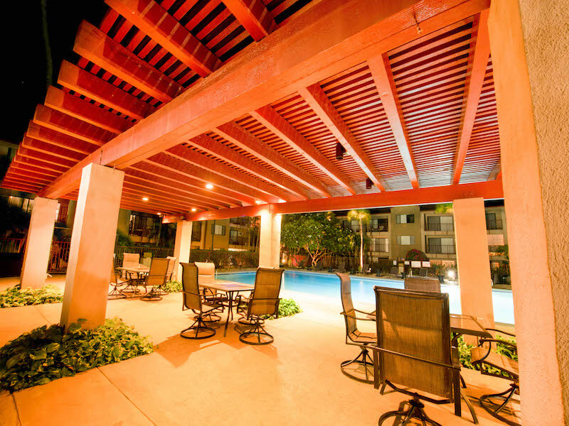 Sunset Terrace | Lahaina Apartments Swimming Pool