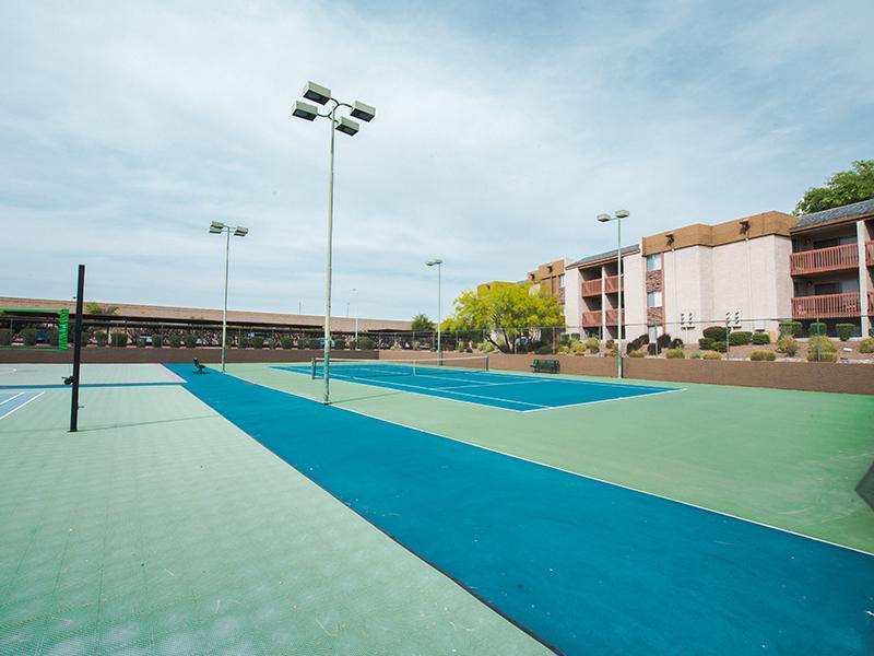 Tennis Courts | Mesa Apartments