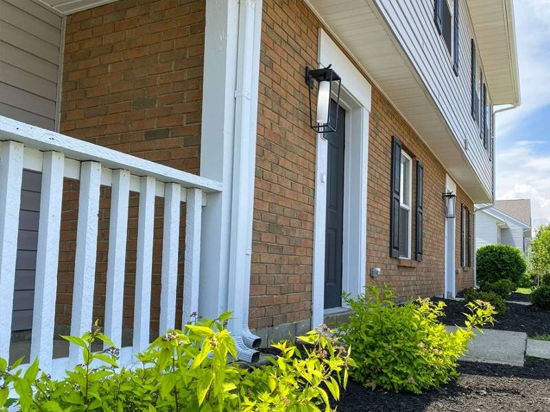 Exterior | Fairfield Lakes Townhomes