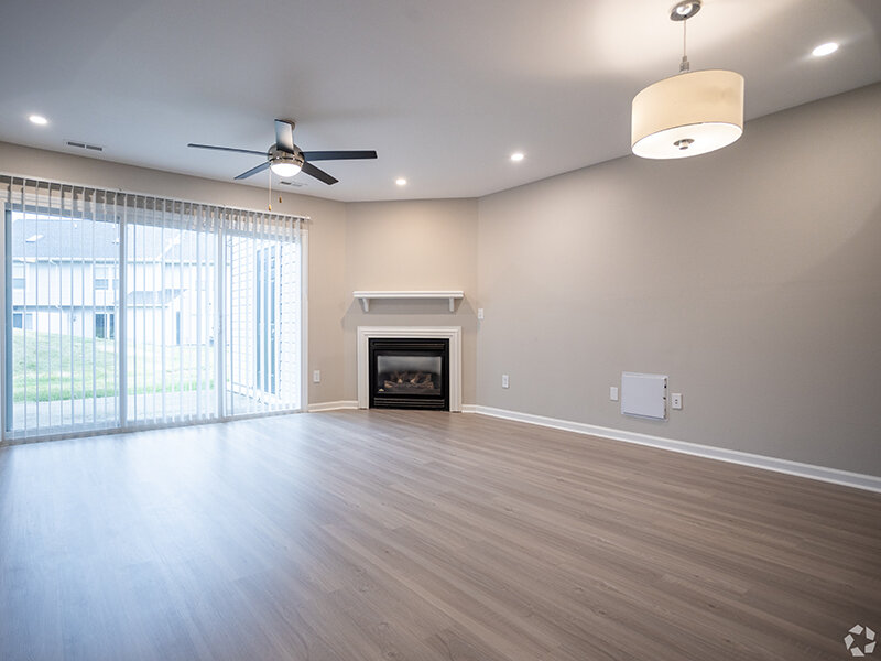 Living Room | Fairfield Lakes