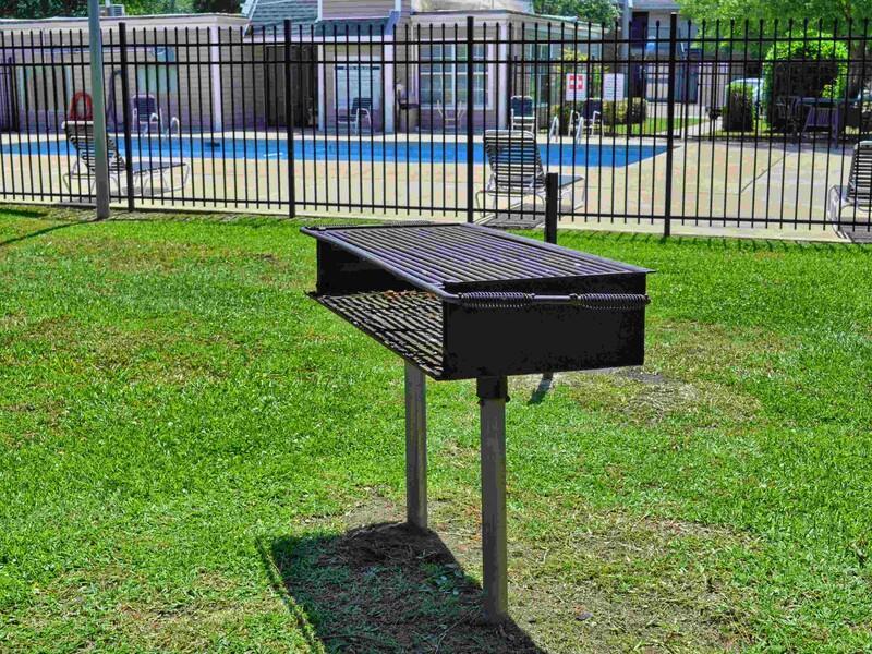 Grills | Regency Woods Apartments in Pascagoula, MS