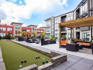 Outdoor Seating | Aston Place