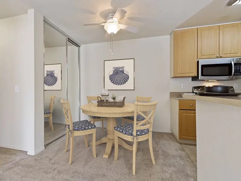 Model Dining Room | Bel Air Apartments
