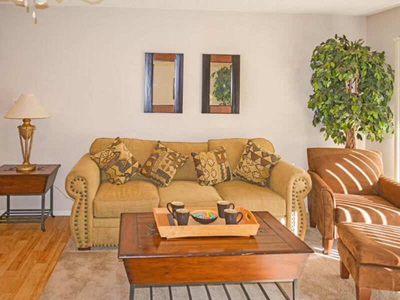 Living Room | Crystal Creek Apartments in Phoenix,