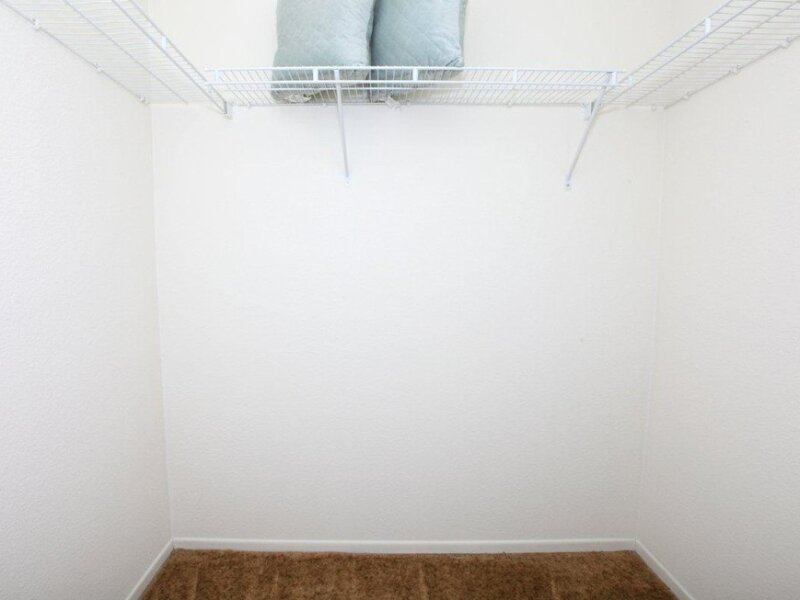Large Closets | Desert Garden
