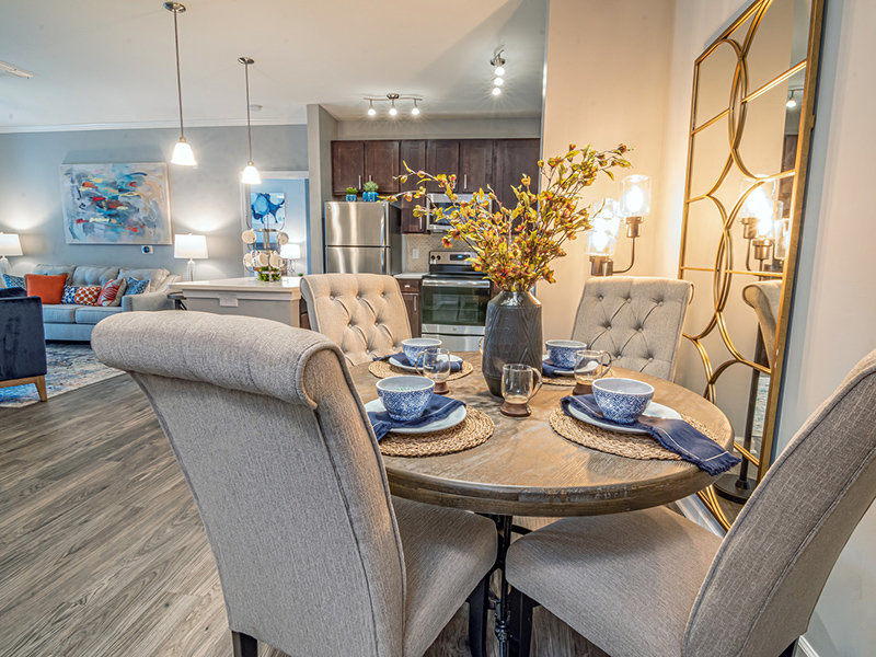 Dining Area | The Crest at Brier Creek Apartments in Raleigh, NC