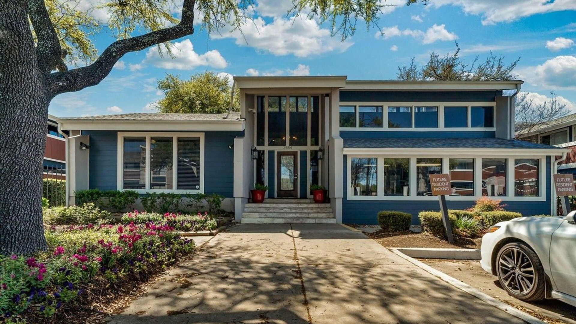 Alamo Oaks Apartments in San Antonio, TX