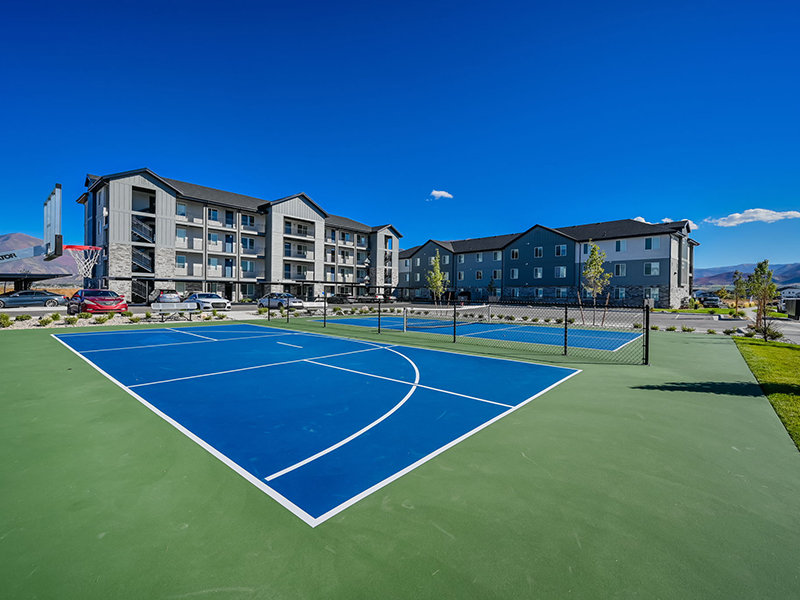 Tennis Court | Arrowhead Place