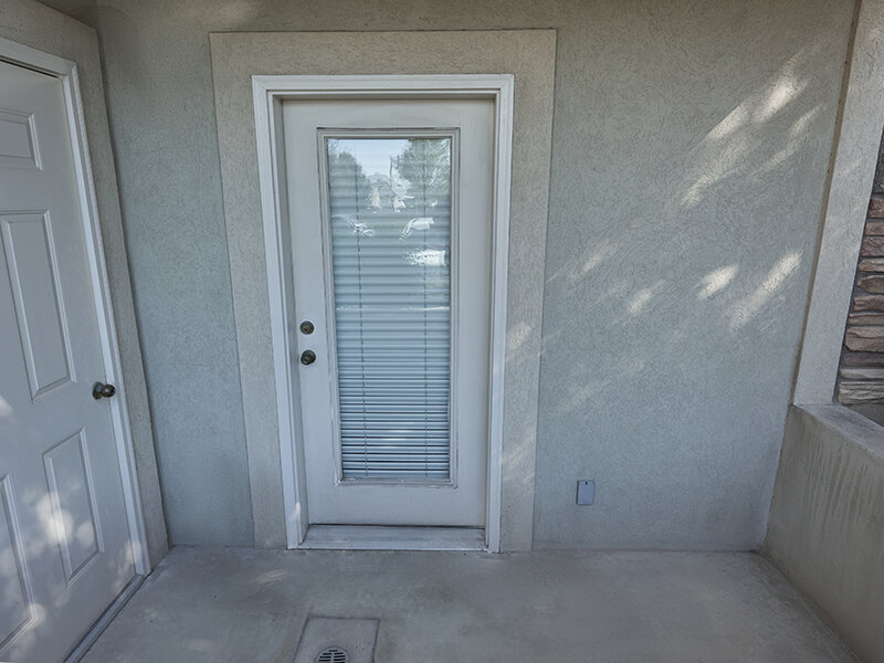 Exterior Entrance to Apartment | Autumn Hills Apartments