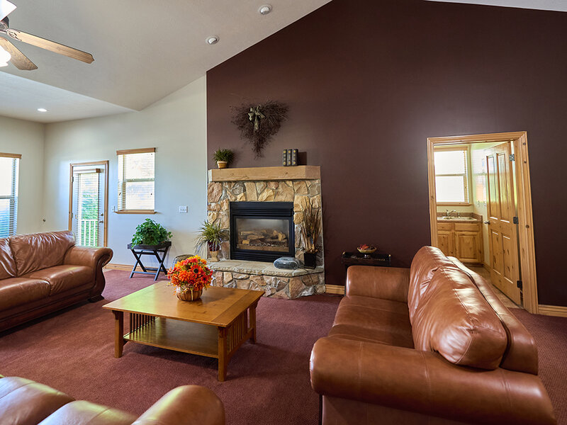 Autumn Hills Apartments in Layton