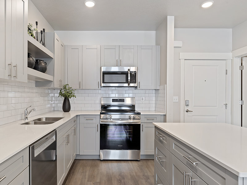 Kitchen | Basin View Landing