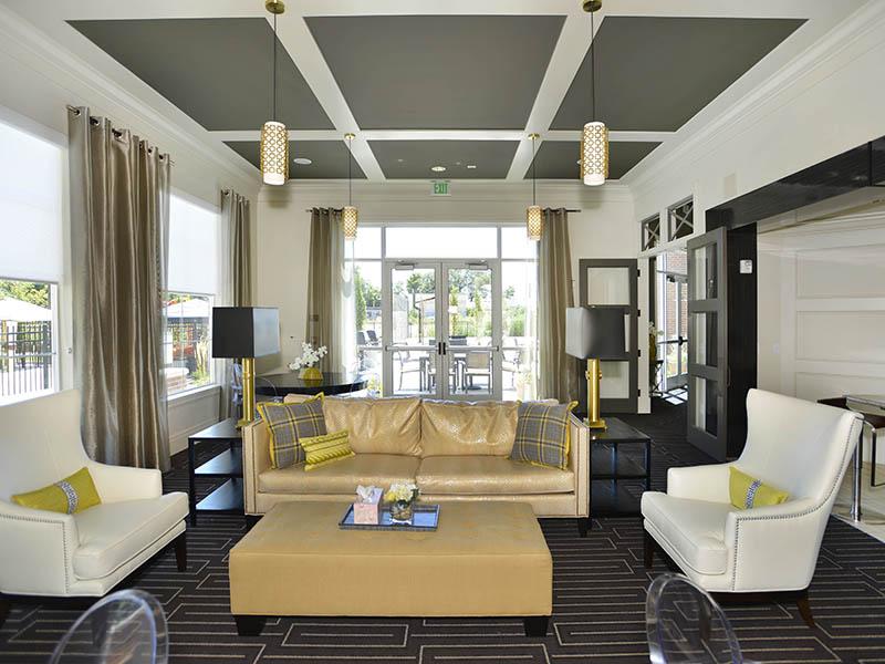 Lounge | Birkhill Apartments in Murray, UT