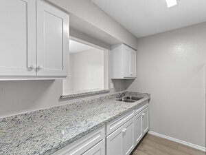 Luxury Kitchen | bluHaven Apartments in Harlingen, TX