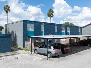 Parking | bluHaven Apartments in Harlingen, TX