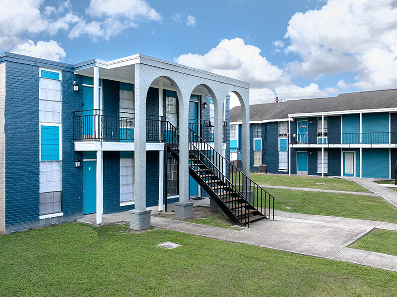 Stairwell | bluHaven Apartments in Harlingen, TX