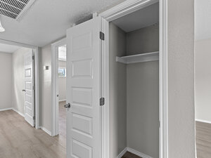 Closet | bluHaven Apartments in Harlingen, TX