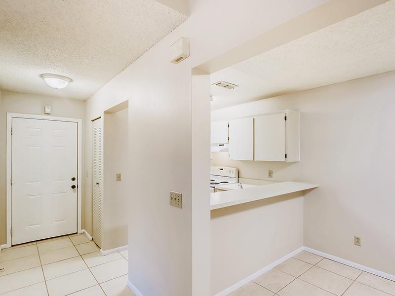 Entry | Bocage Apartments