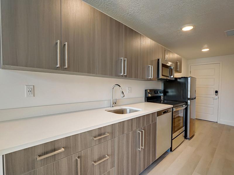 Stainless Steel Appliances | Bookbinder Apartments