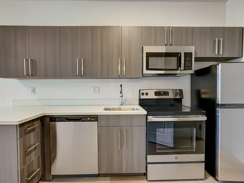 Fully Equipped Kitchen | Bookbinder Apartments