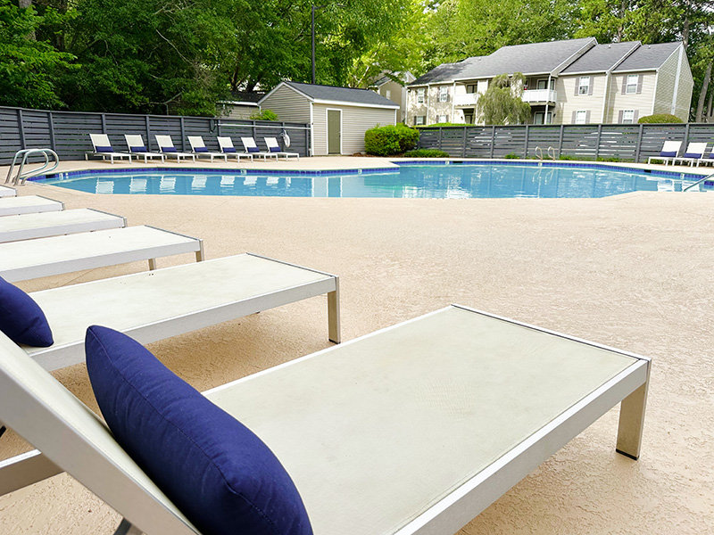Pool Lounge | Bridlewood
