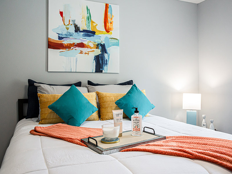 Bedroom | Bridlewood Apartments in Conyers, GA