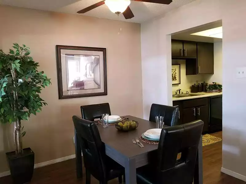 Dining Area | Butterfield Trail Apartments