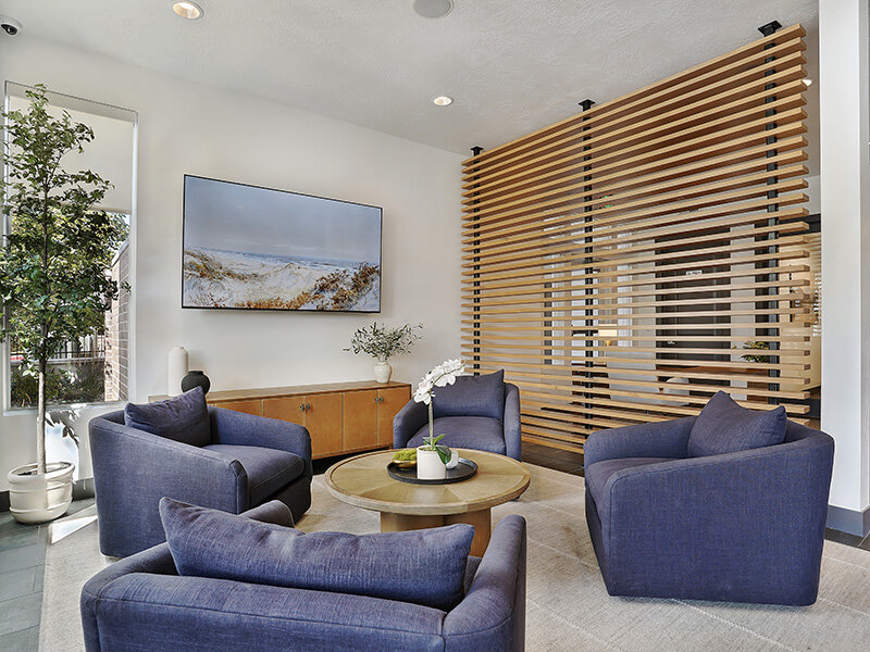 Resident Lobby | Canyon View Crossing