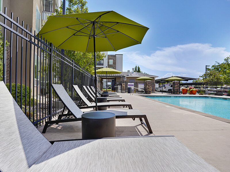 Poolside Furniture | Canyon View Crossing