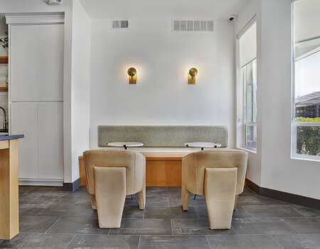 Clubhouse Seating | Canyon View Crossing